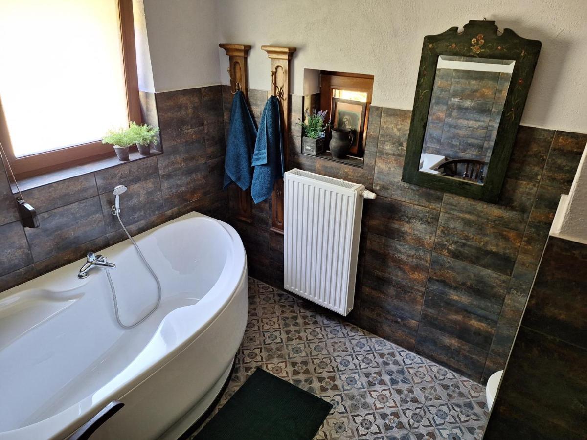 Villa Dom Caloroczny Jozefinka W Karkonoszach Kowary Esterno foto